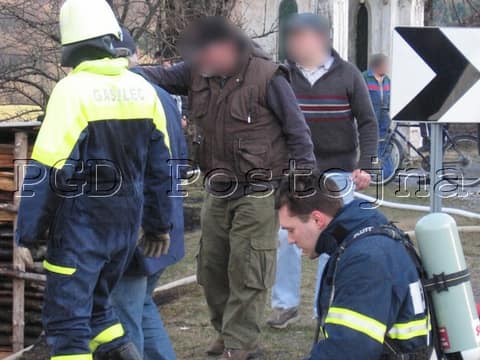 Požar kozolca 12.3.2009 Foto: PGD Postojna, Gantar S., Matičič T. – fotografija 2