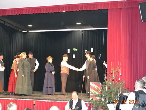 Prednovoletno srečanje 2012 – fotografija 29