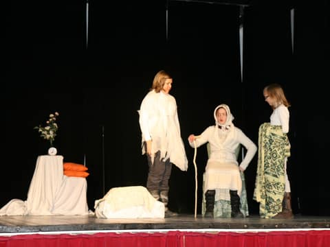 Je zima gospa ali gospodična? (2012) – fotografija 4